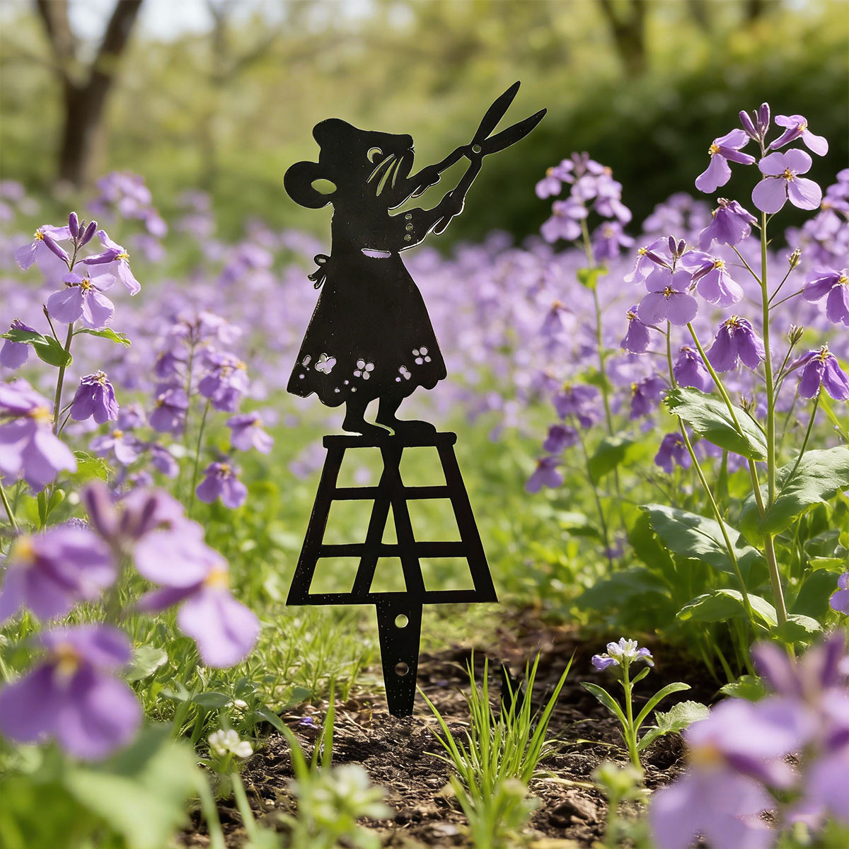 Gardening Tools Basic - เสาโลหะลายเส้นสีดำสำหรับตกแต่งสวน รูปหนูพร้อมกรรไกร ป้ายตกแต่งสนามหญ้า งานศิลปะสร้างสรรค์ รูปปั้นสัตว์โลหะ เหมาะสำหรับกระถางดอกไม้